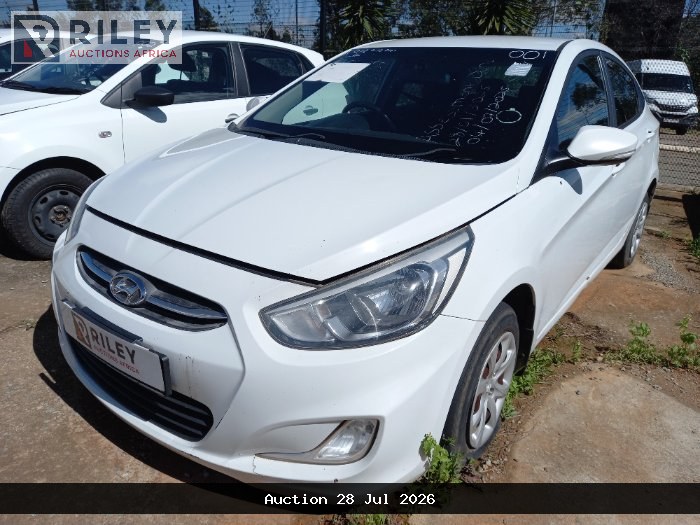 2019 HYUNDAI ACCENT (WHITE)