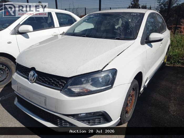 2020 VOLKSWAGEN POLO (WHITE)
