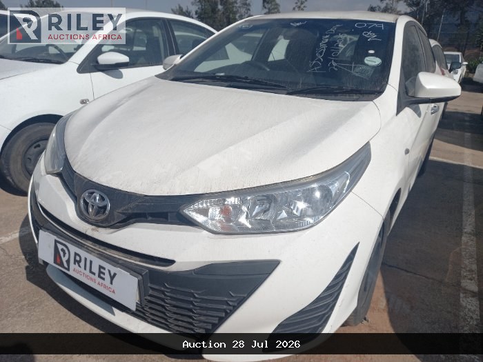 2020 TOYOTA YARIS (WHITE)