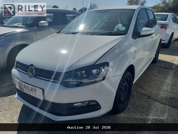 2022 VOLKSWAGEN POLO VIVO 1.6 77KW COMFORTLINE 5- (WHITE)