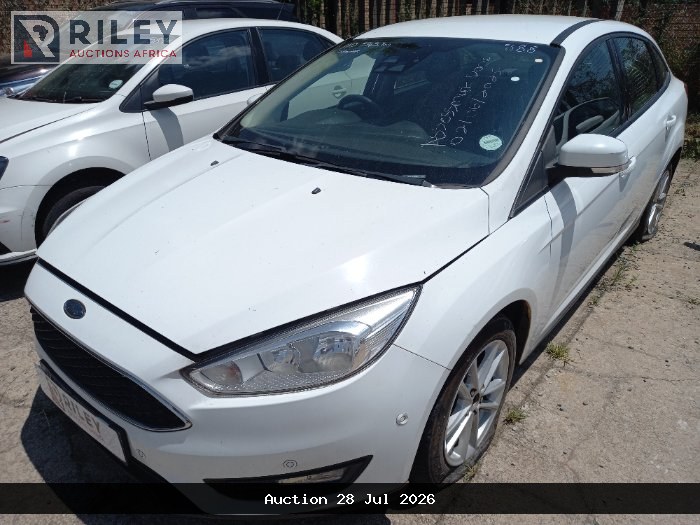 2018 FORD FOCUS (WHITE)