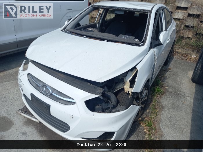 2019 HYUNDAI ACCENT 1.6 FLUID MAN S/D (2016-2017) (WHITE)
