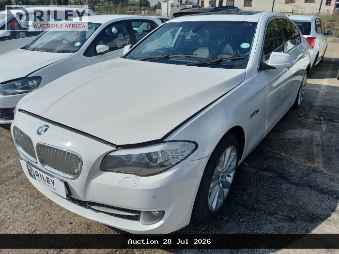 2014 BMW HYBRID 5 (WHITE)