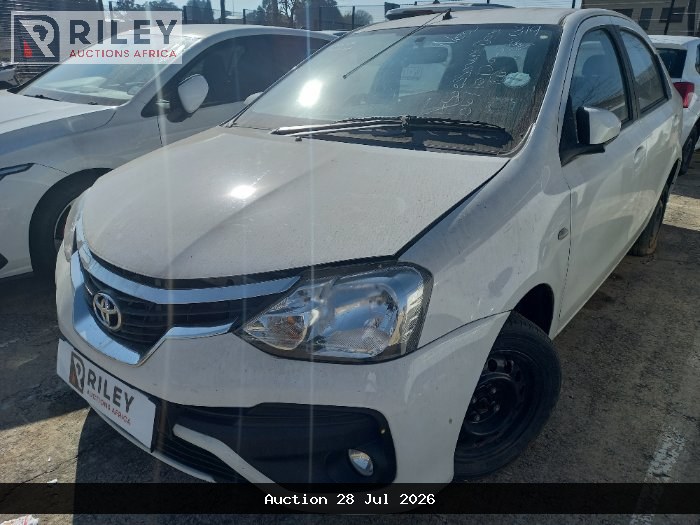 2019 TOYOTA ETIOS (WHITE)
