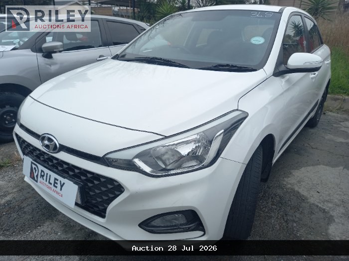 2018 HYUNDAI I20 1.4 FLUID M/T 5DR (2015-2017) (WHITE)