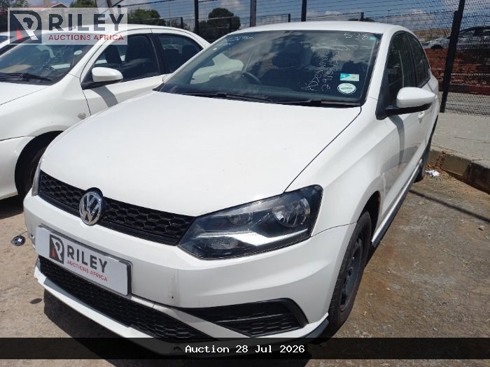 2022 VOLKSWAGEN POLO (WHITE)