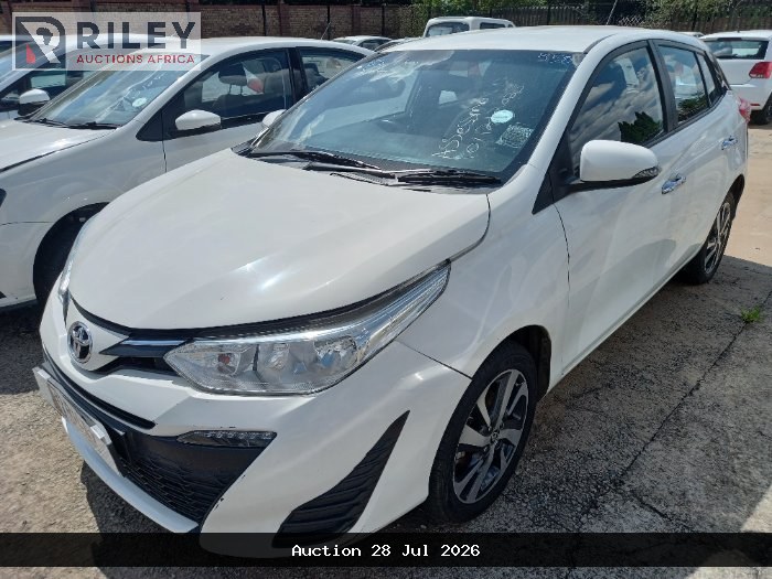 2020 TOYOTA YARIS (WHITE)