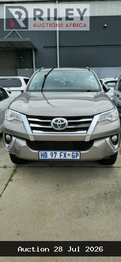 2017 TOYOTA FORTUNER (BROWN)