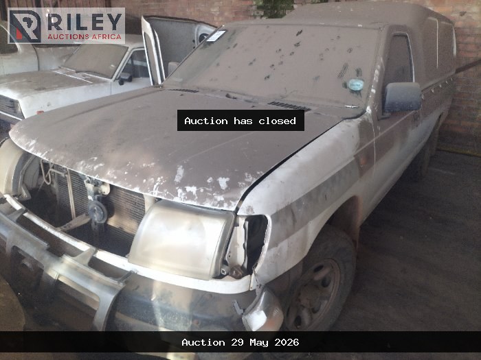 NISSAN NP300 HARDBODY