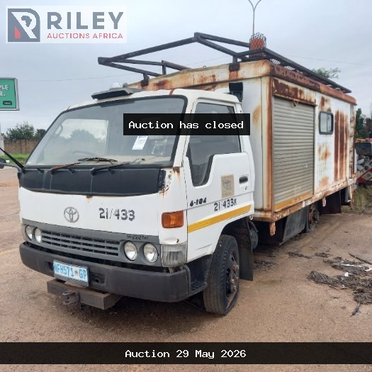 NFH571GP, TOYOTA DYNA 6-104 TRUCK