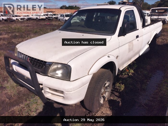 MITSUBISHI COLT BAKKIE