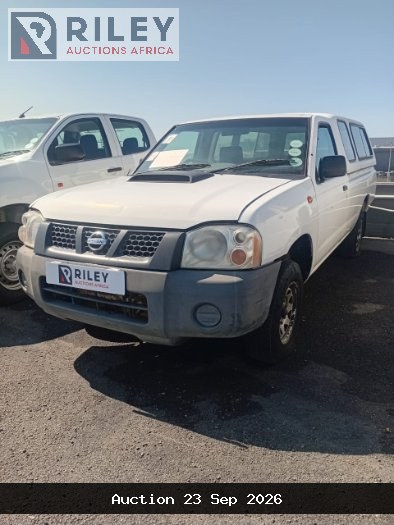 2017 NISSAN HARD BODY S/C (ODO : 135098)