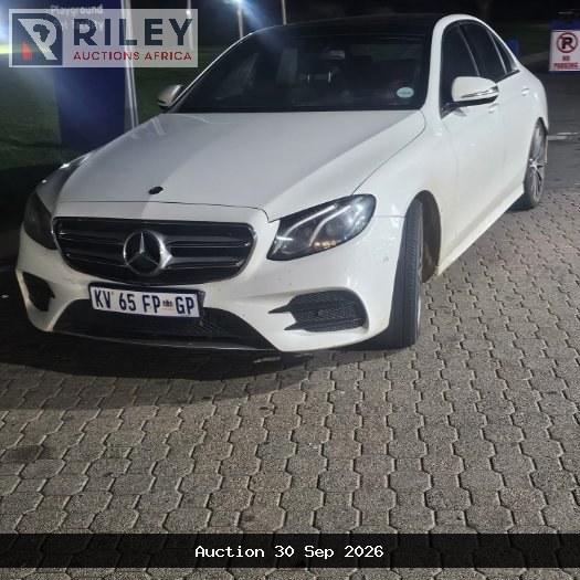2017 MERCEDES BENZ (ODO : N/A)